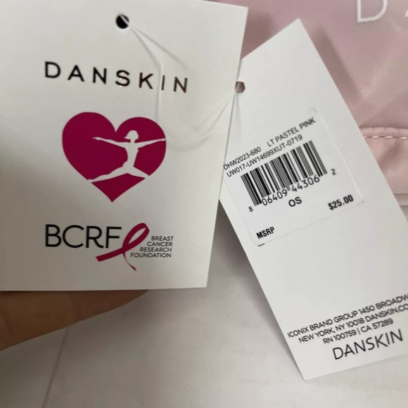 Danskin *BCRF* Pink Pastel Fanny Pack,

MSRP$25


New. - Picture 4 of 6